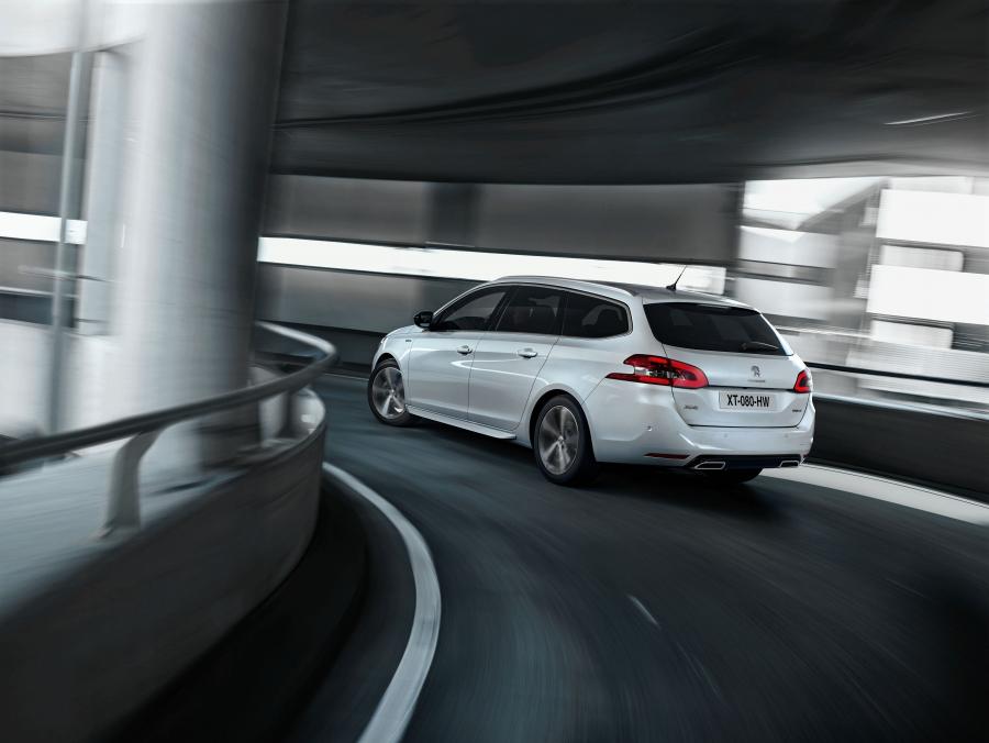  Peugeot 308 SW GT Line 2017 года  (WW) (фото 10 из 10)